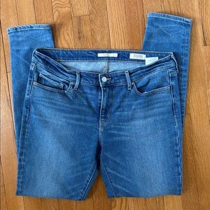 Levi's 711 Skinny Jeans Size 32